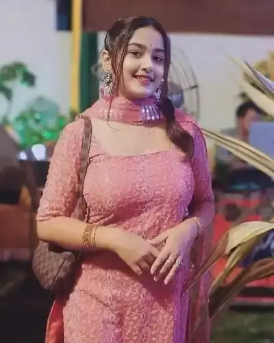 Call Girls Saifai Cash On Delivery